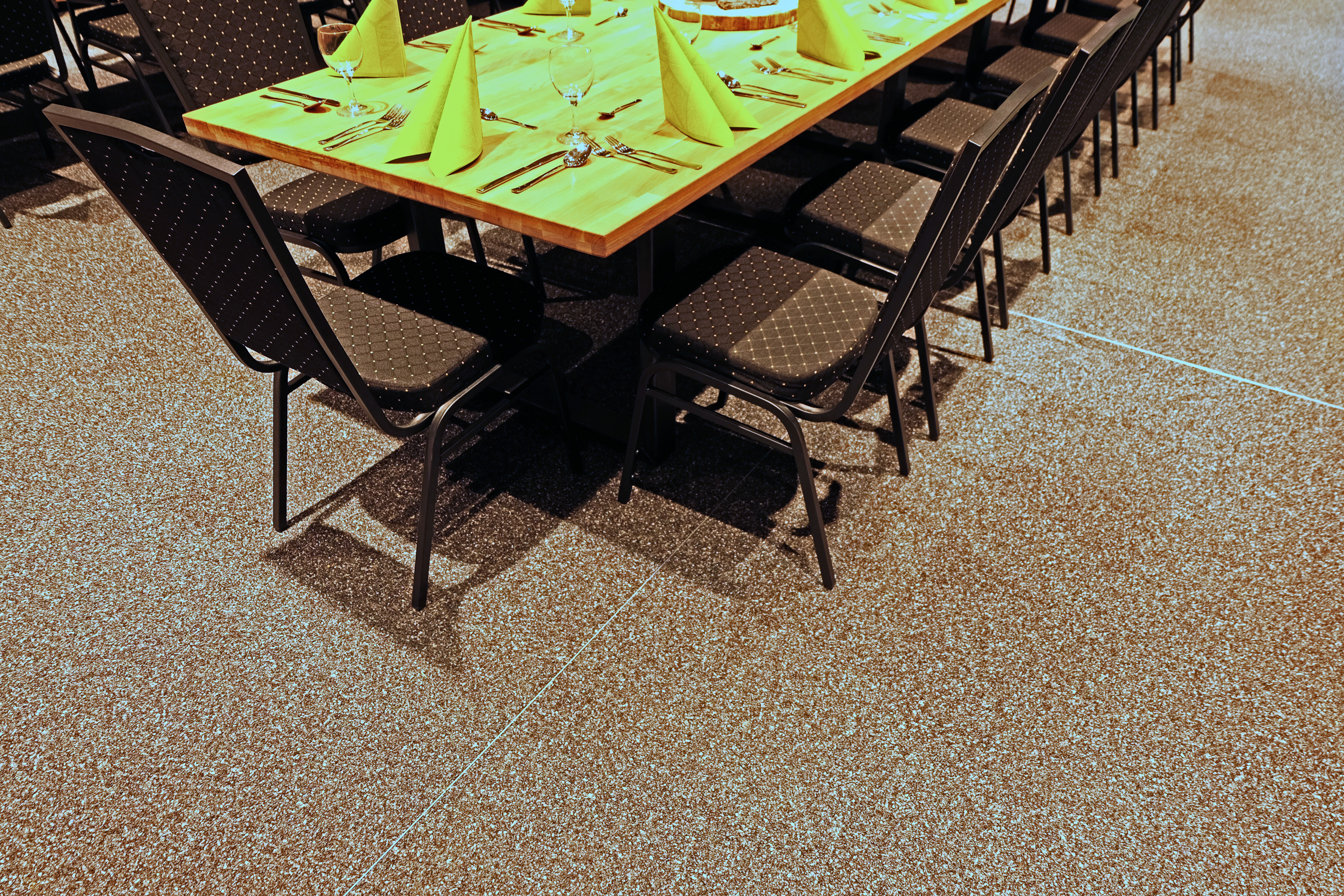 Steinteppich Eventhalle Cateringunternehmen